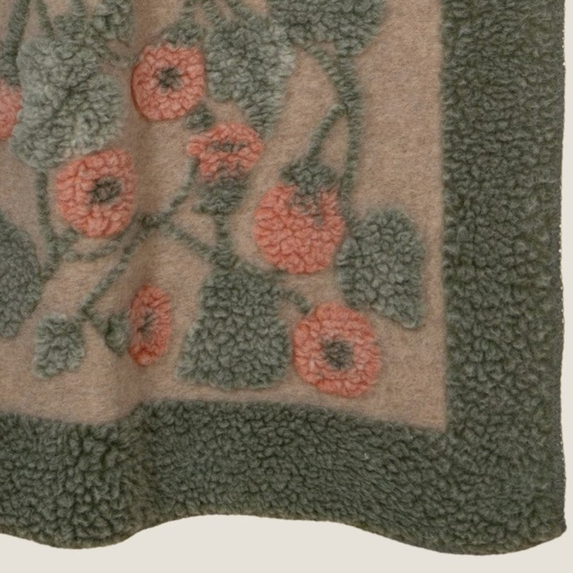 Armonia boiled wool throw