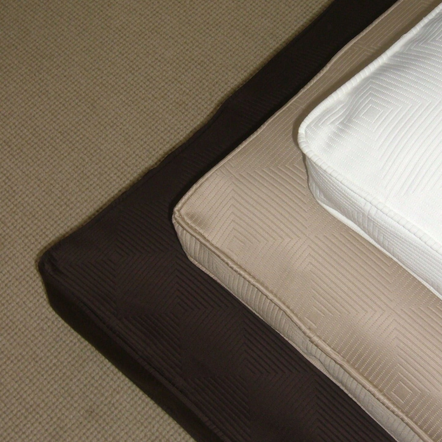 Berlin Piped Box Cushion 40x40cm - Taupe