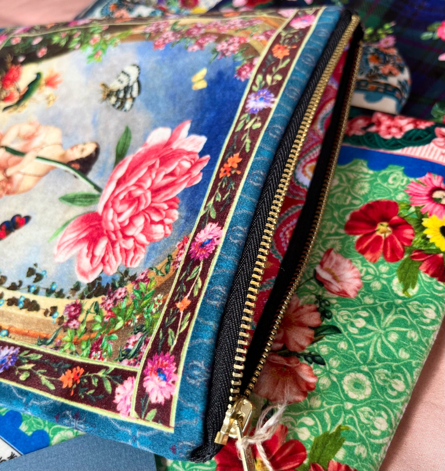 Mouchkine Printed Velvet Pouches