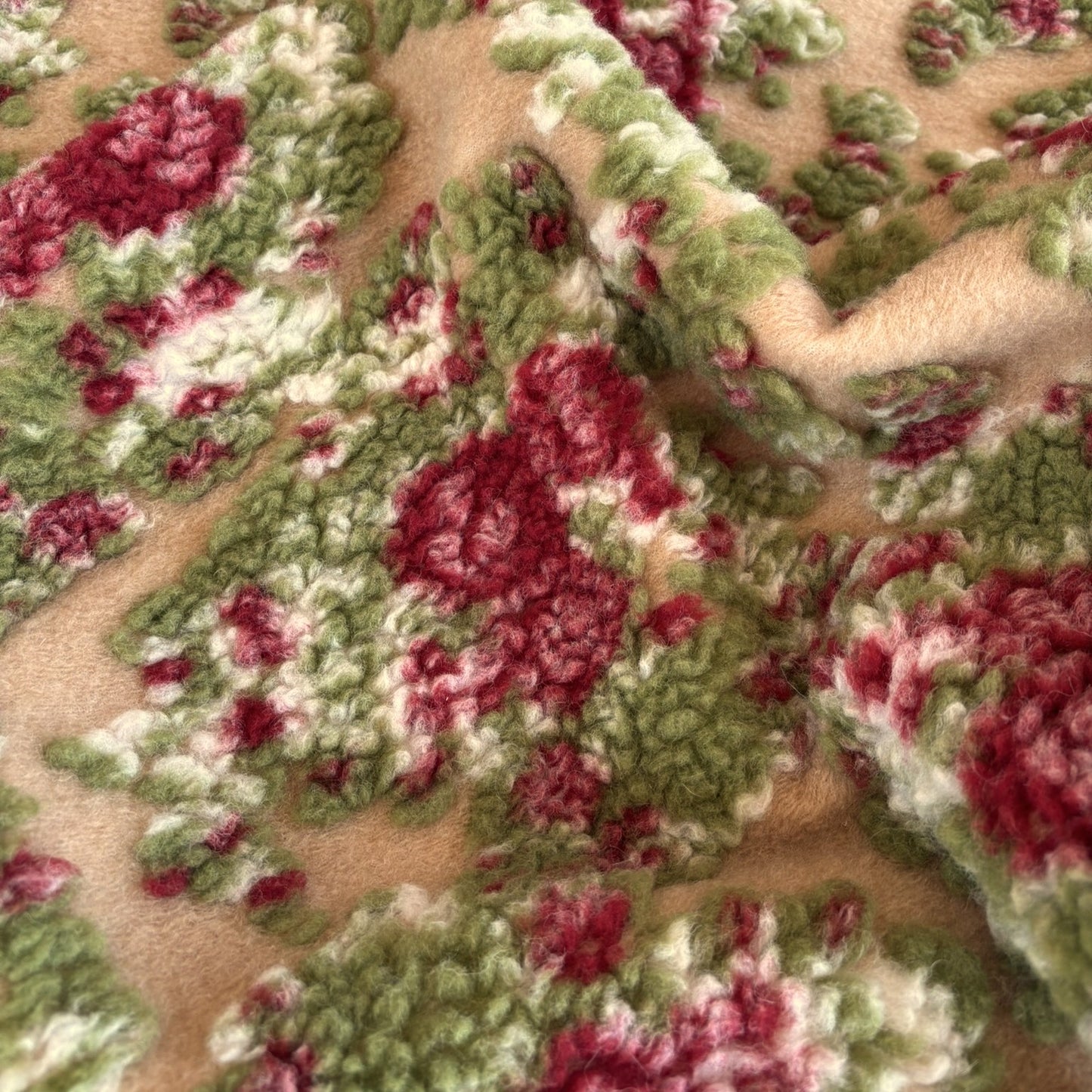 Sweet Roses Burgundy Throw