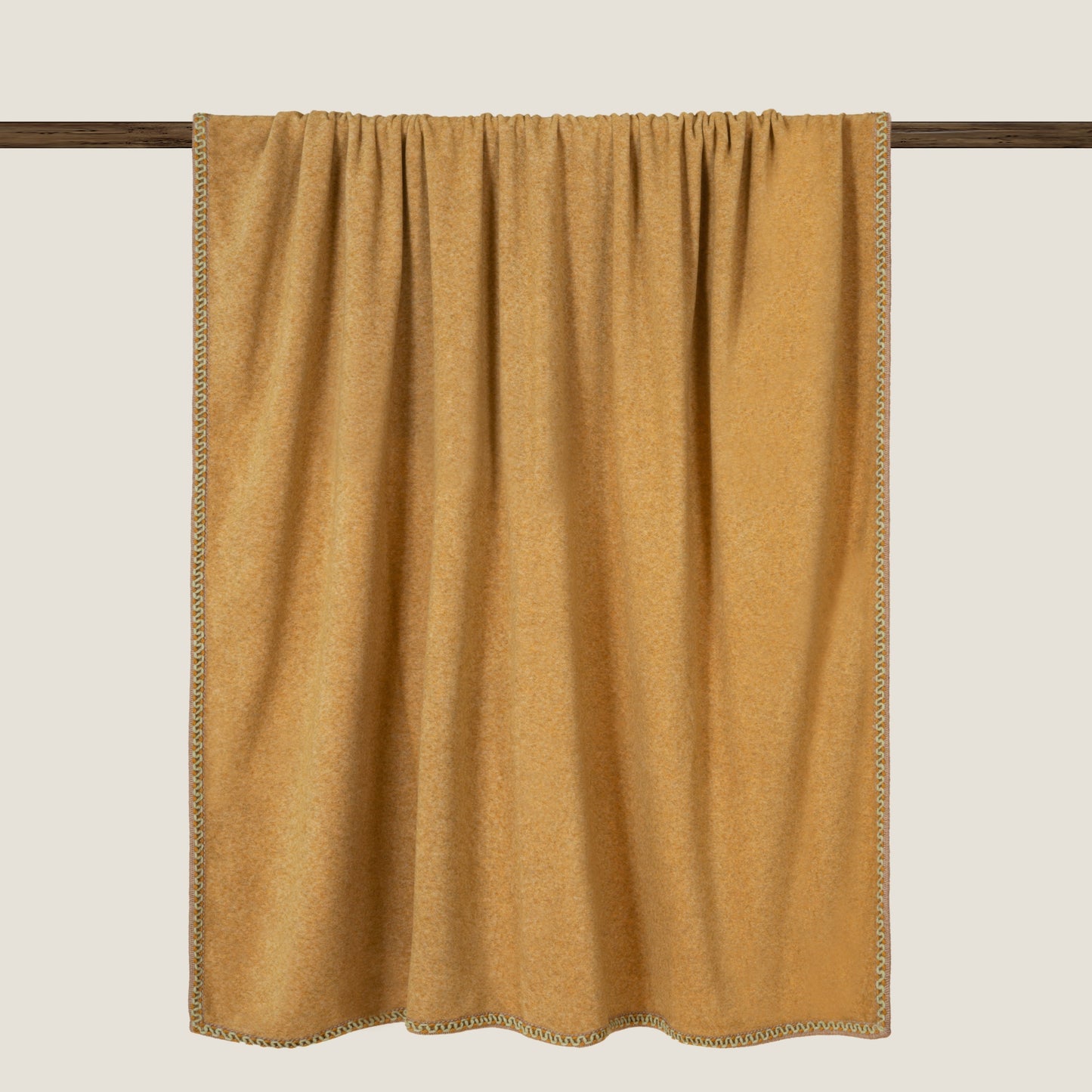 Frati Bamboo Mustard Throw