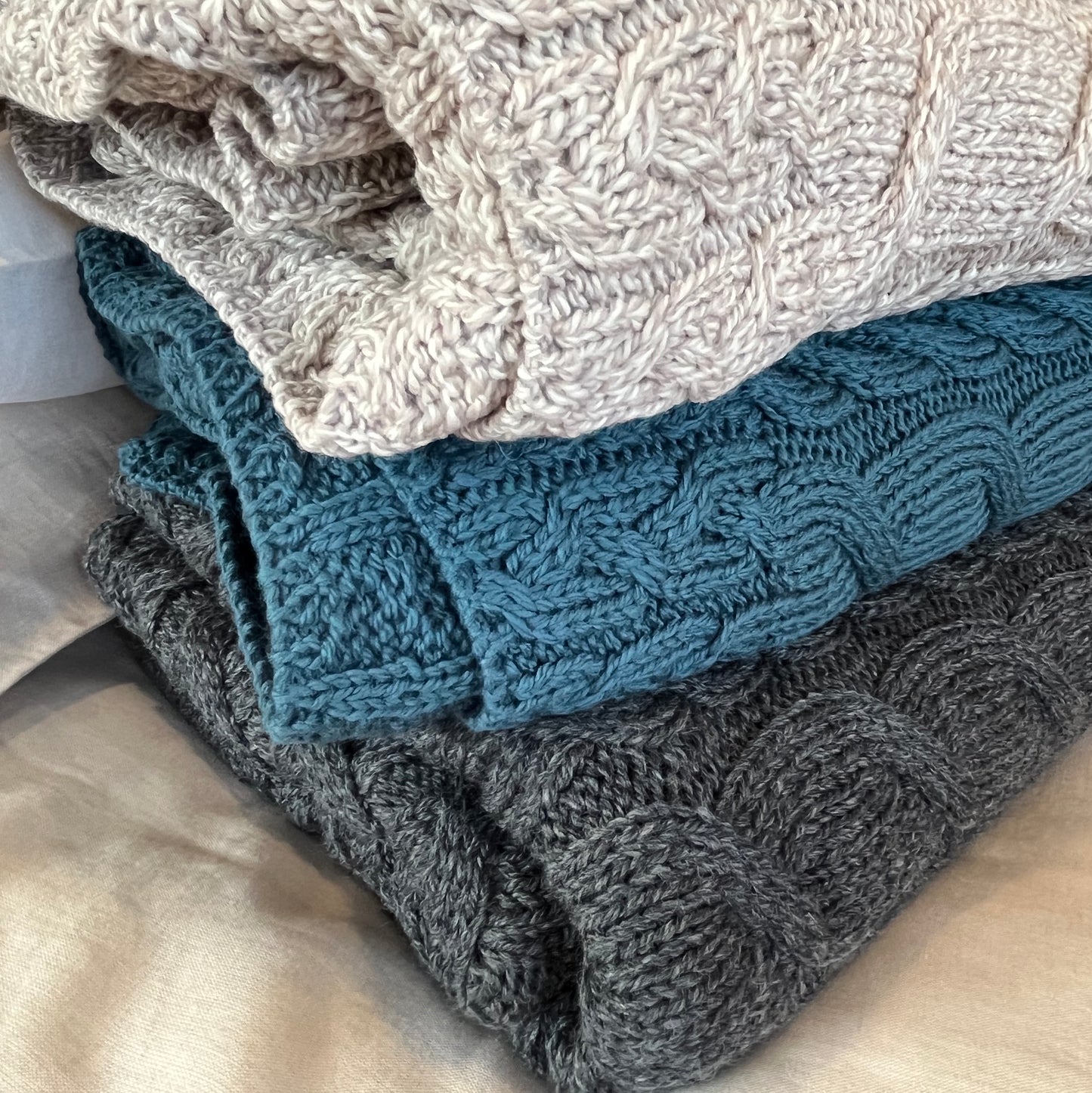 Supersoft Aran Merino Throw