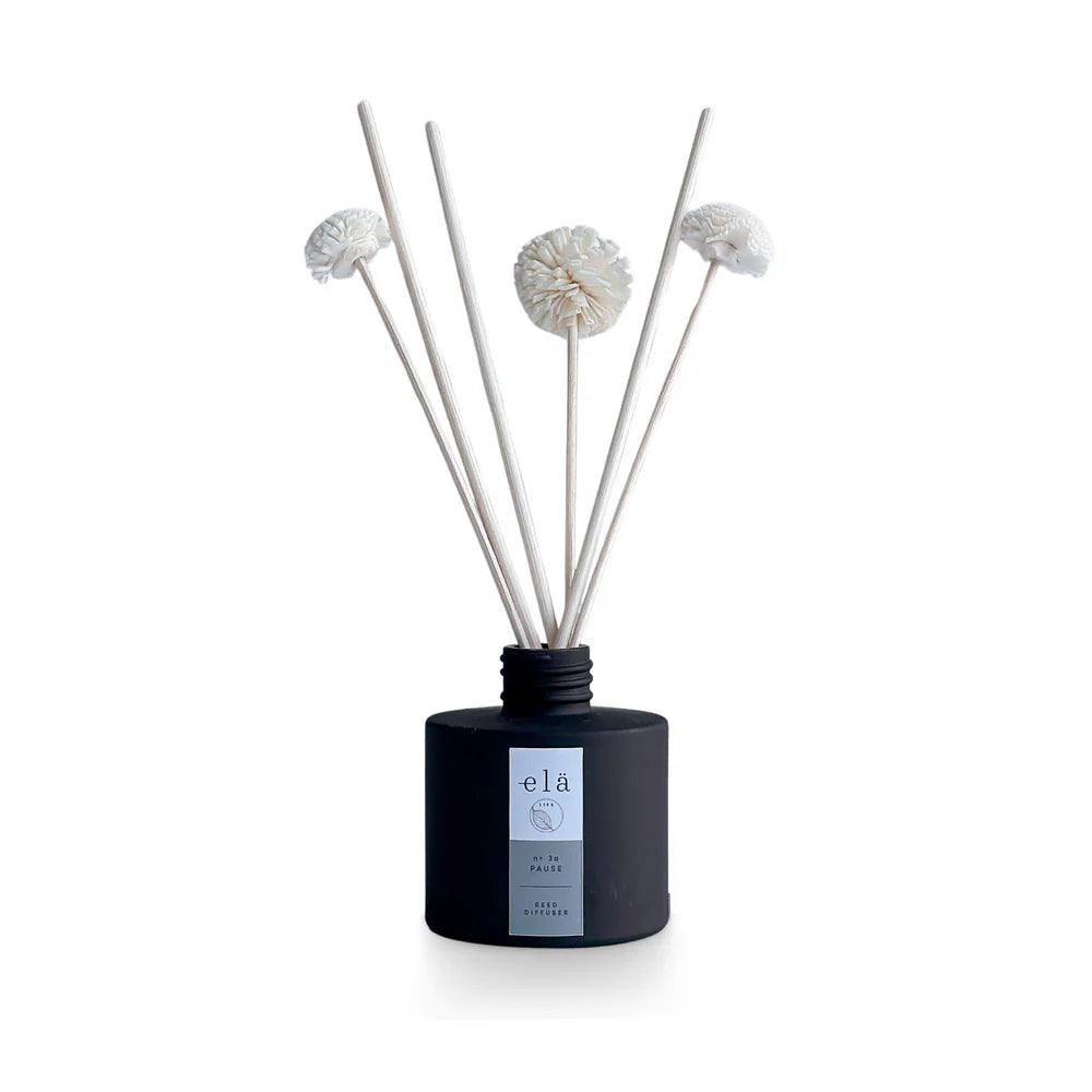 Pause Pom Pom Diffuser.