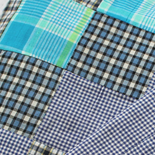 Patchwork Children's Bedset - Blue Close Up