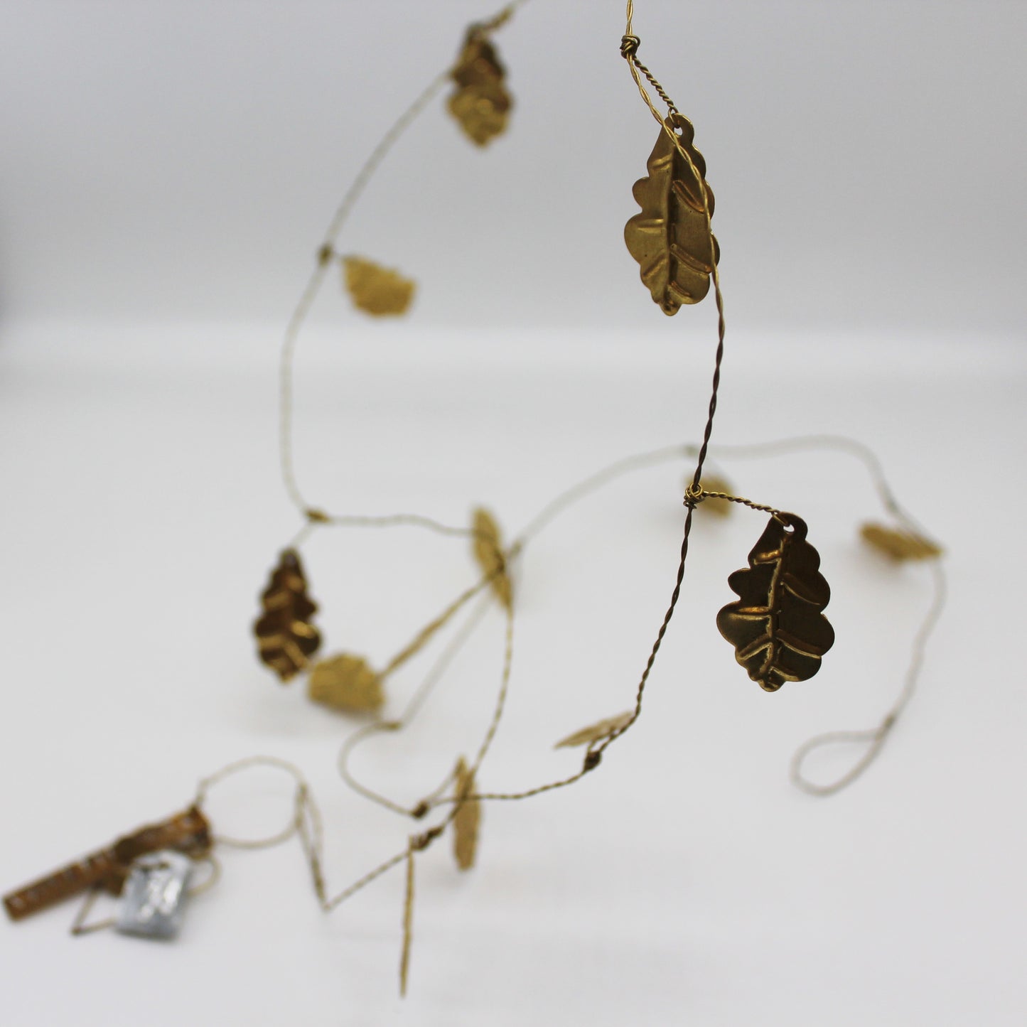Oak Leaf Brass Garland