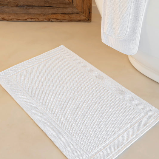 Bee Waffle White Bath Mat