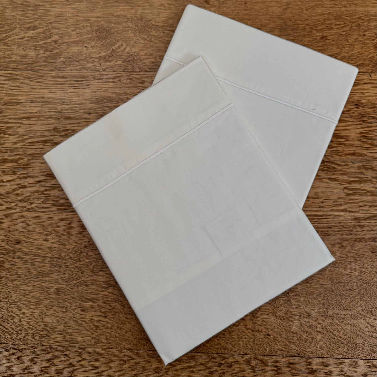 Pair of Villa Vanilla King Pillowcases 50 x 90cm