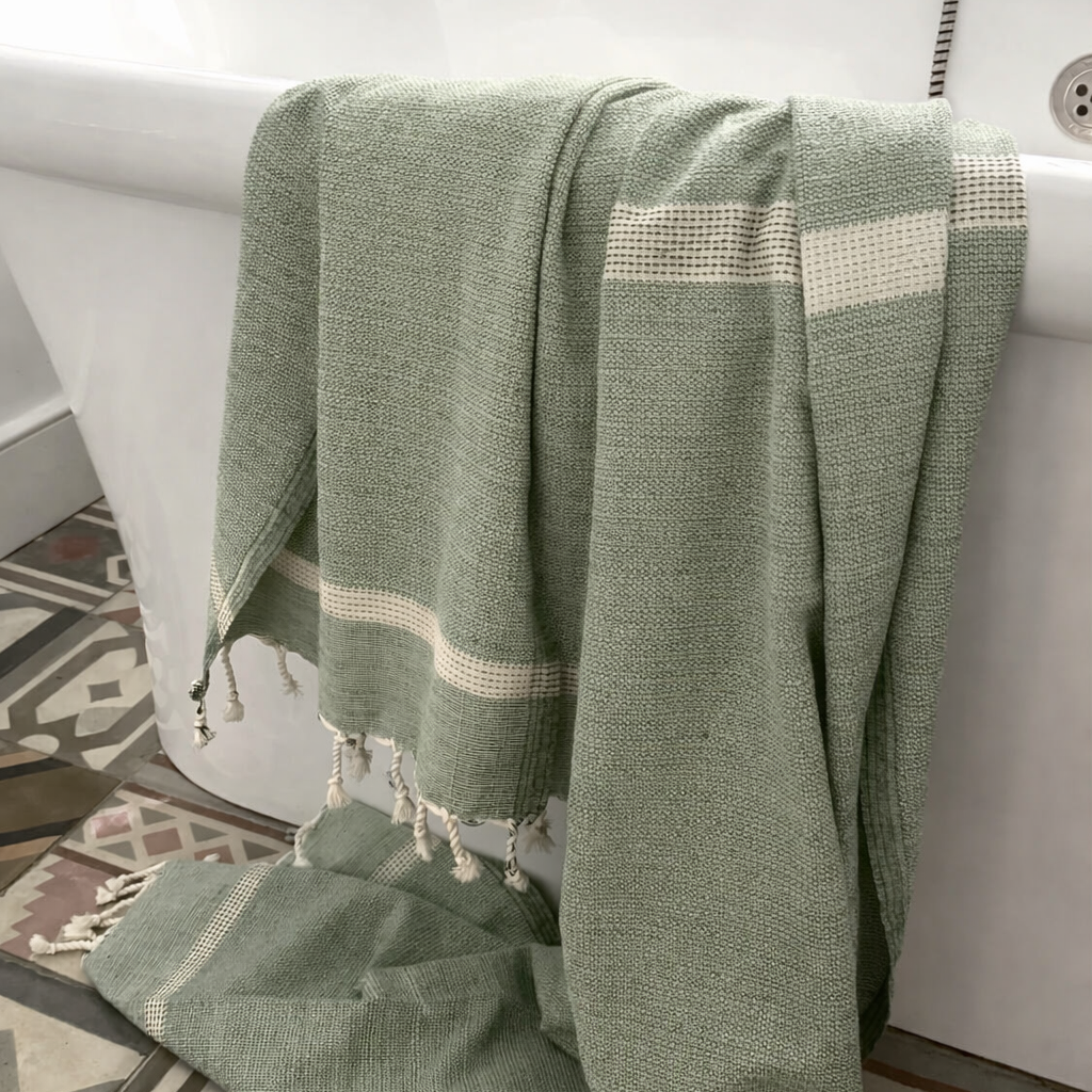 Cassis sage green honeycomb bath towel