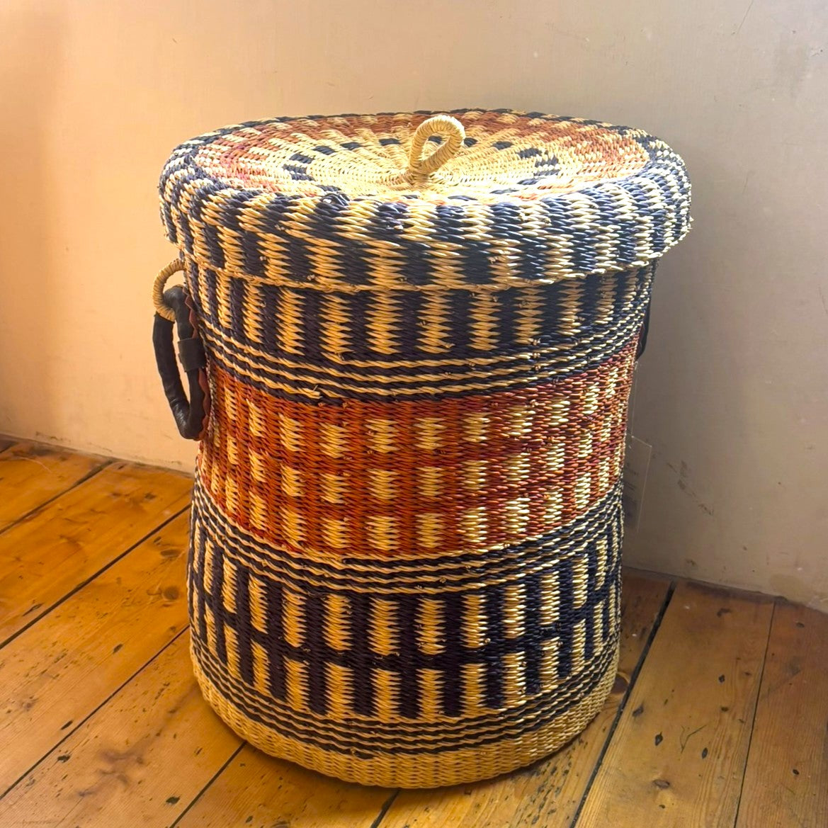 Medium Coloured Linen Basket with Lid - Terracotta and Black
