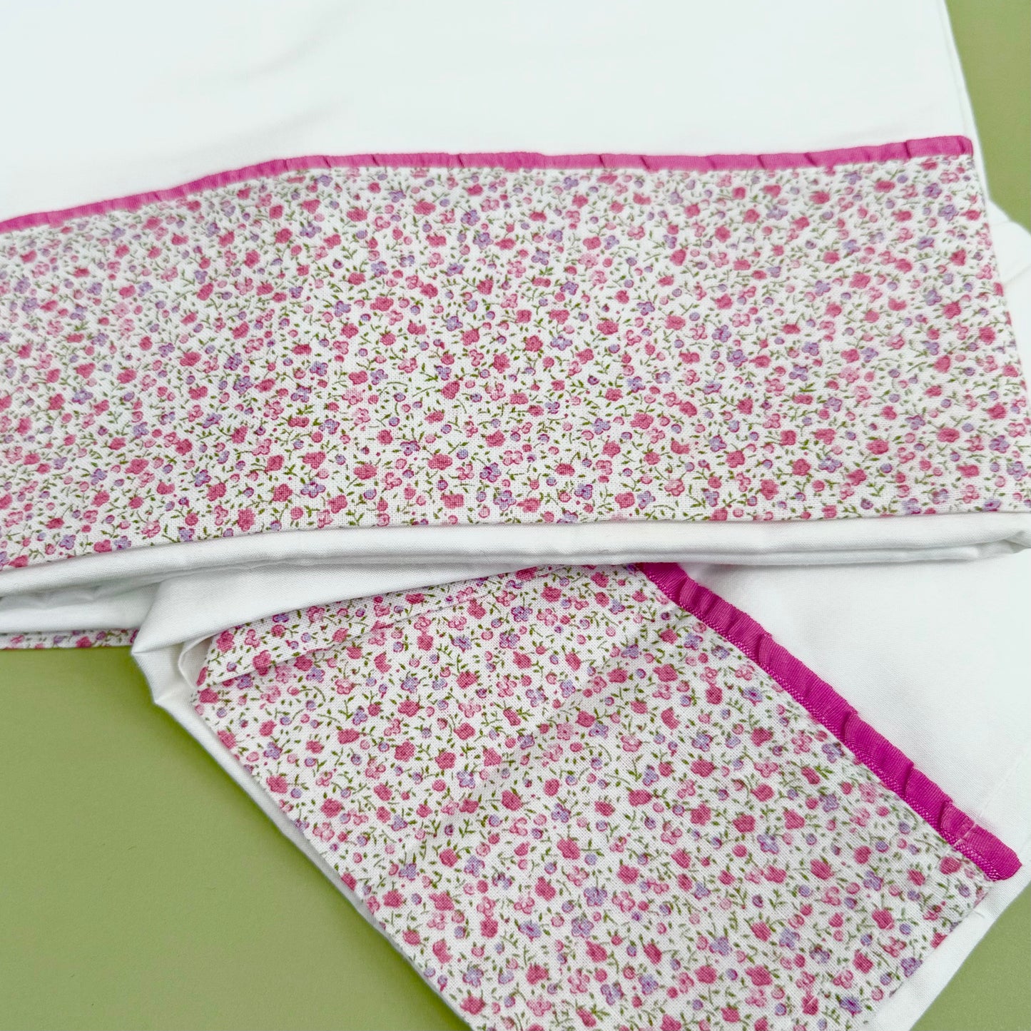 Mary Mary Pink Cot Sheet