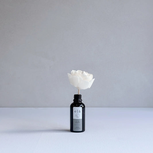 Pause Mini Flower Diffuser.