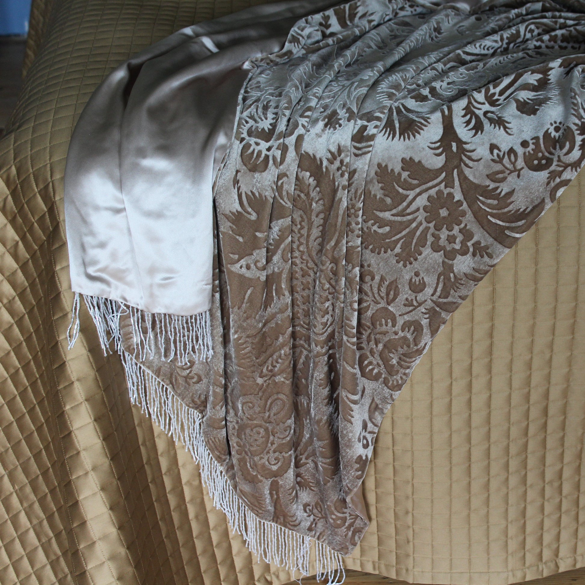 Gauifrage velkvet throw with beadedfringe