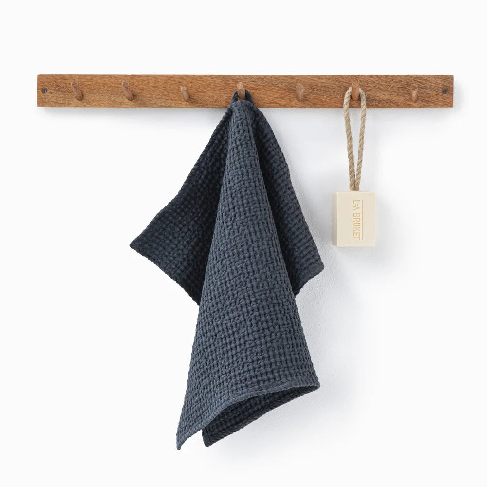 charcoal ghrey linen waffle towels