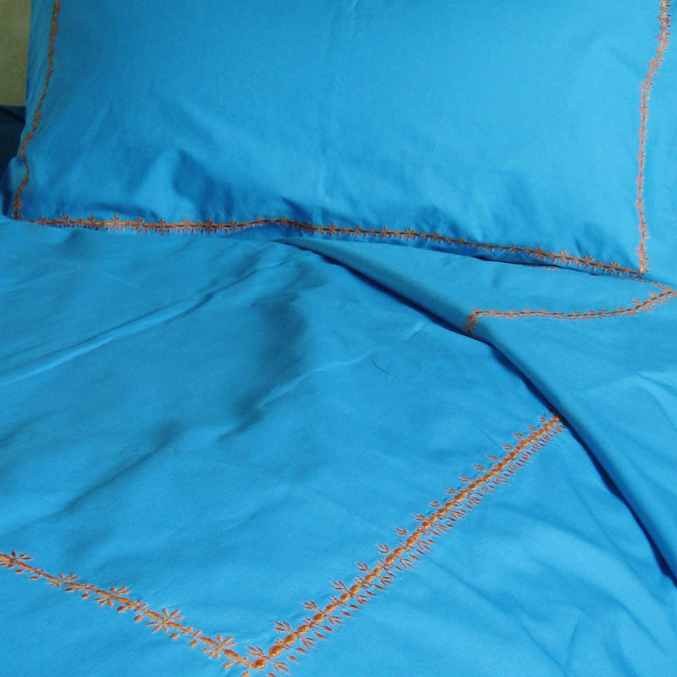 Pasha Children's Embroidered Bedset - Blue